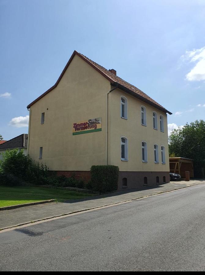 Zimmervermietung Lannik 호텔 힐데스하임 외부 사진